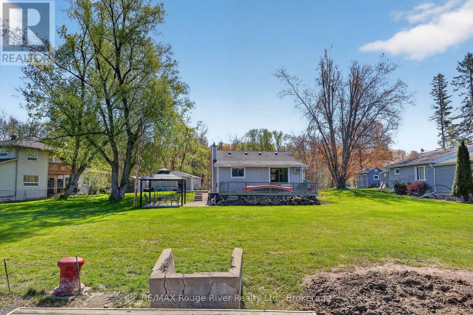 169 CEDAR DRIVE - Image 25