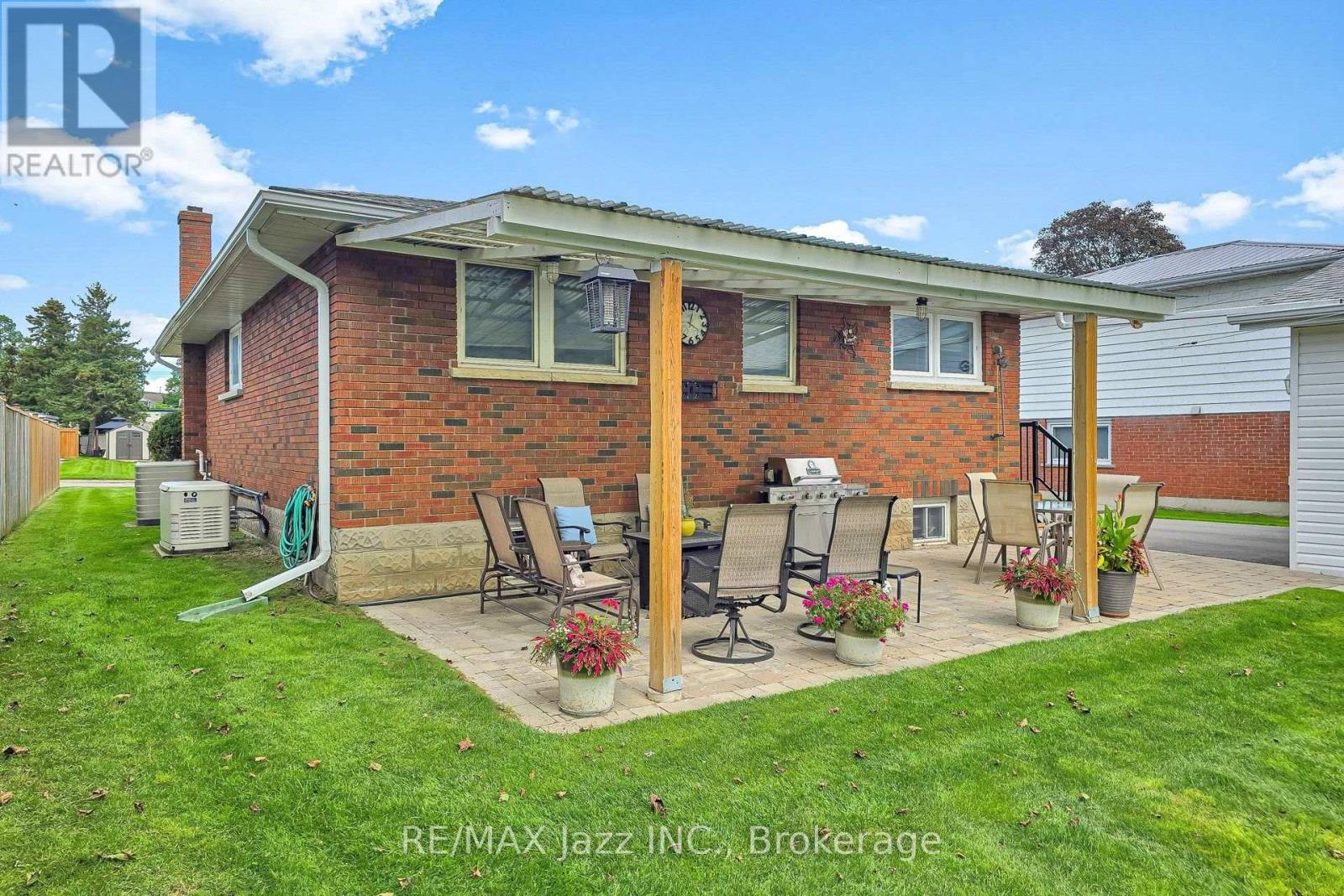 50 ORONO DIVISION STREET - Image 27