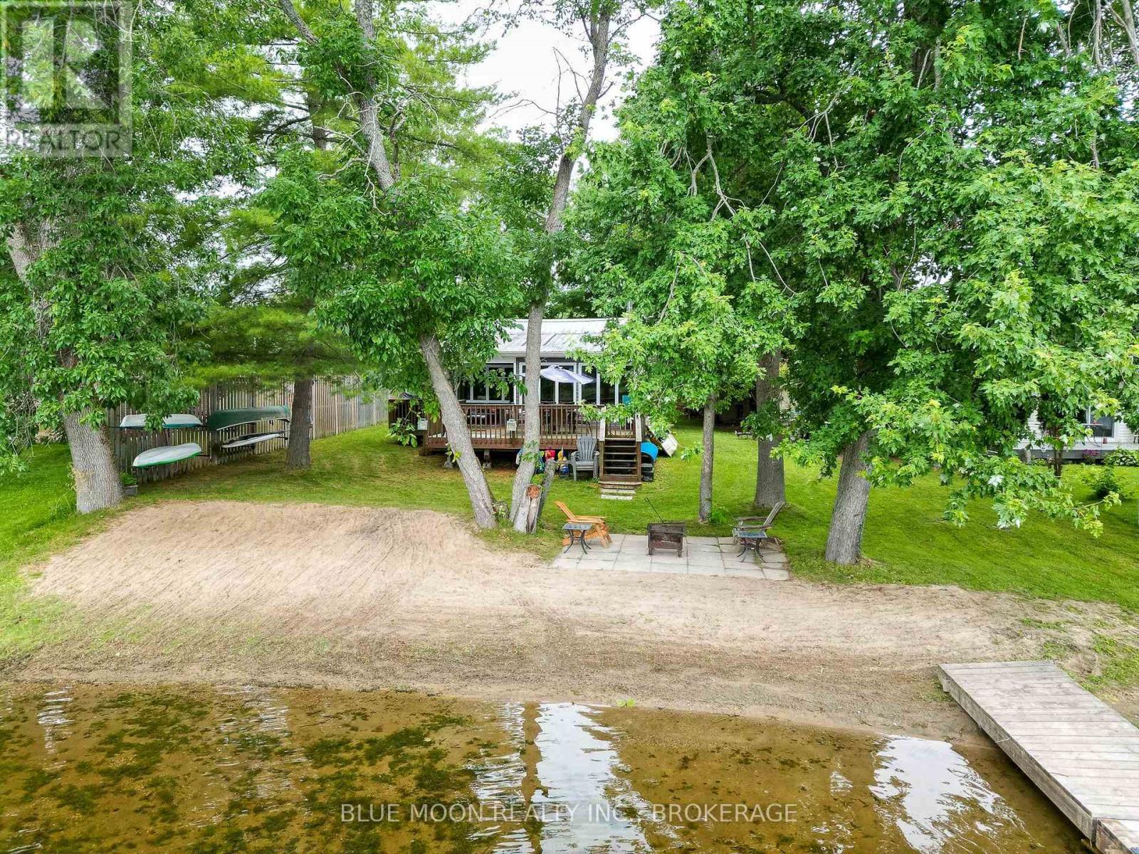 1058 MEMORY LANE - Image 30