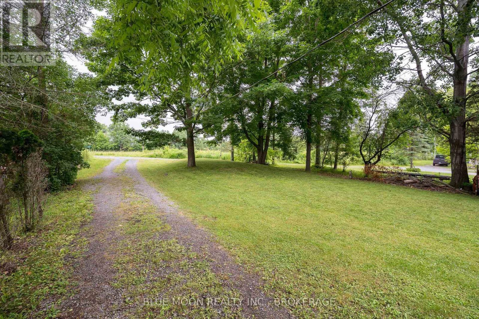 1058 MEMORY LANE, Frontenac (Frontenac South) — photo 5