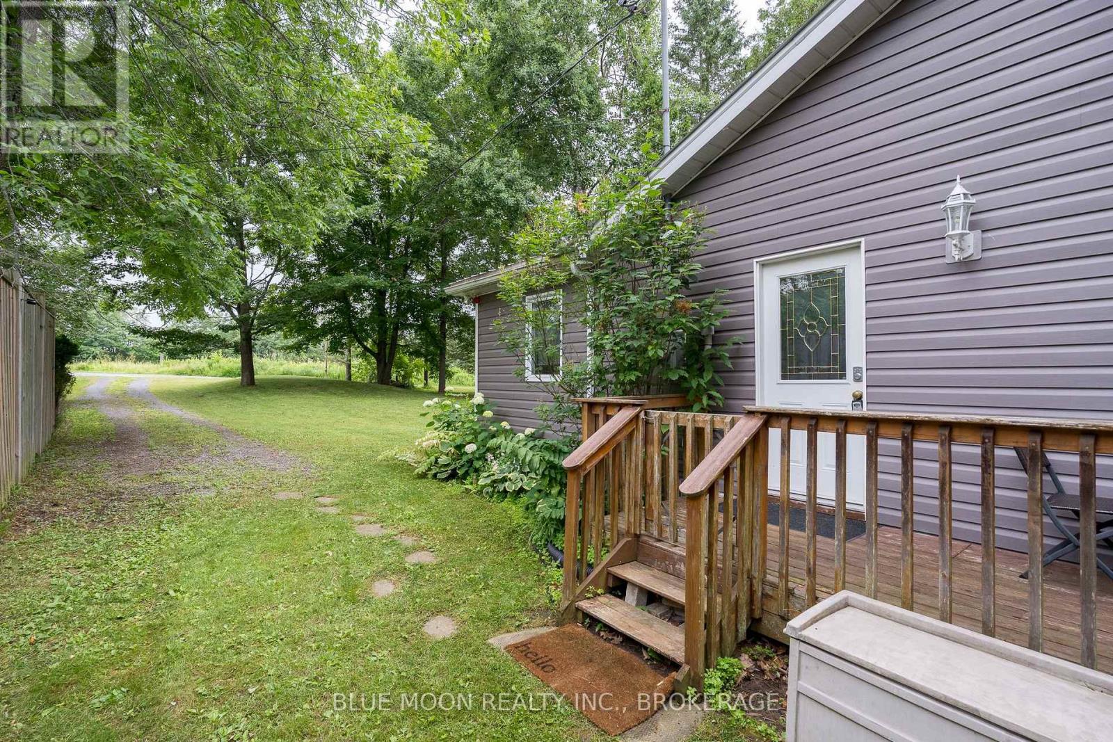 1058 MEMORY LANE, Frontenac (Frontenac South) — photo 9