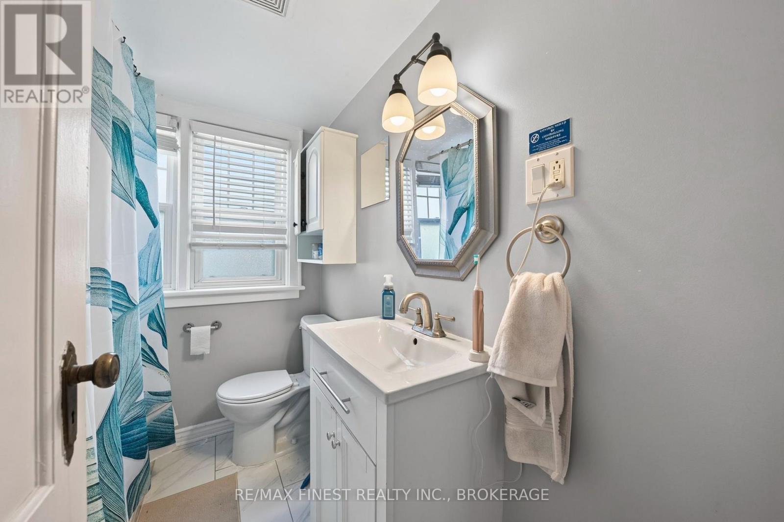 258 RAGLAN ROAD - 13