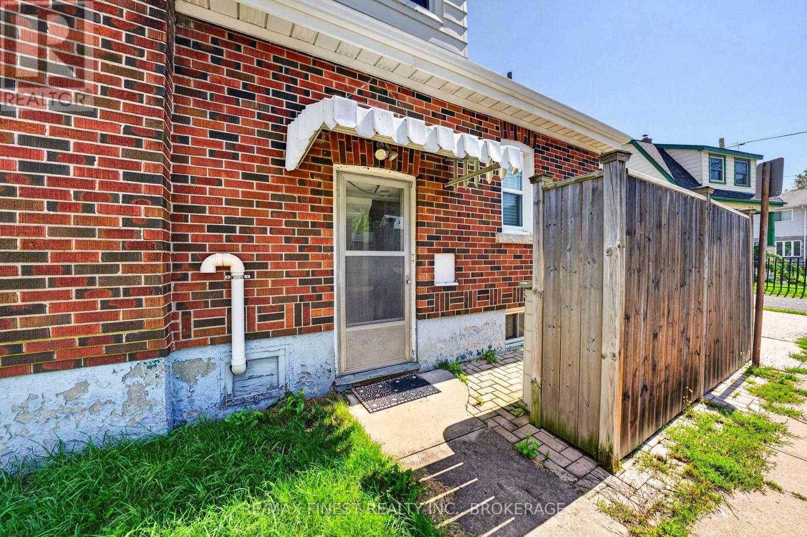 258 RAGLAN ROAD - Image 24