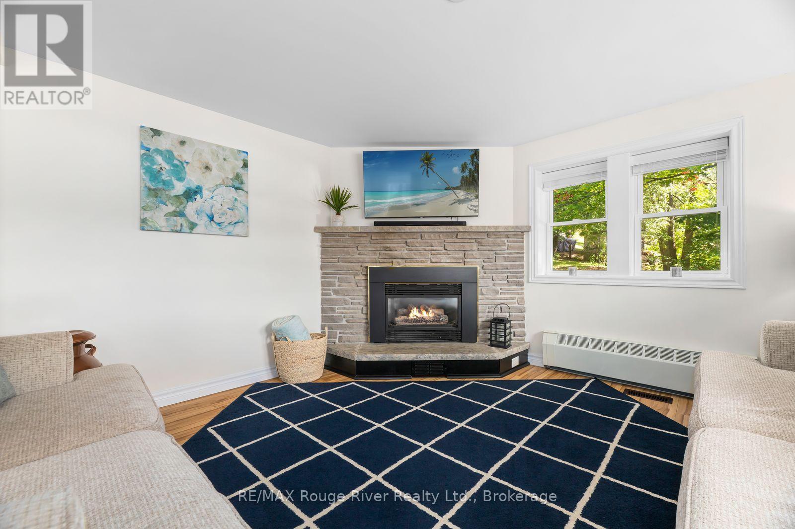 132 ADDINGTON ROAD 5 ROAD - 17