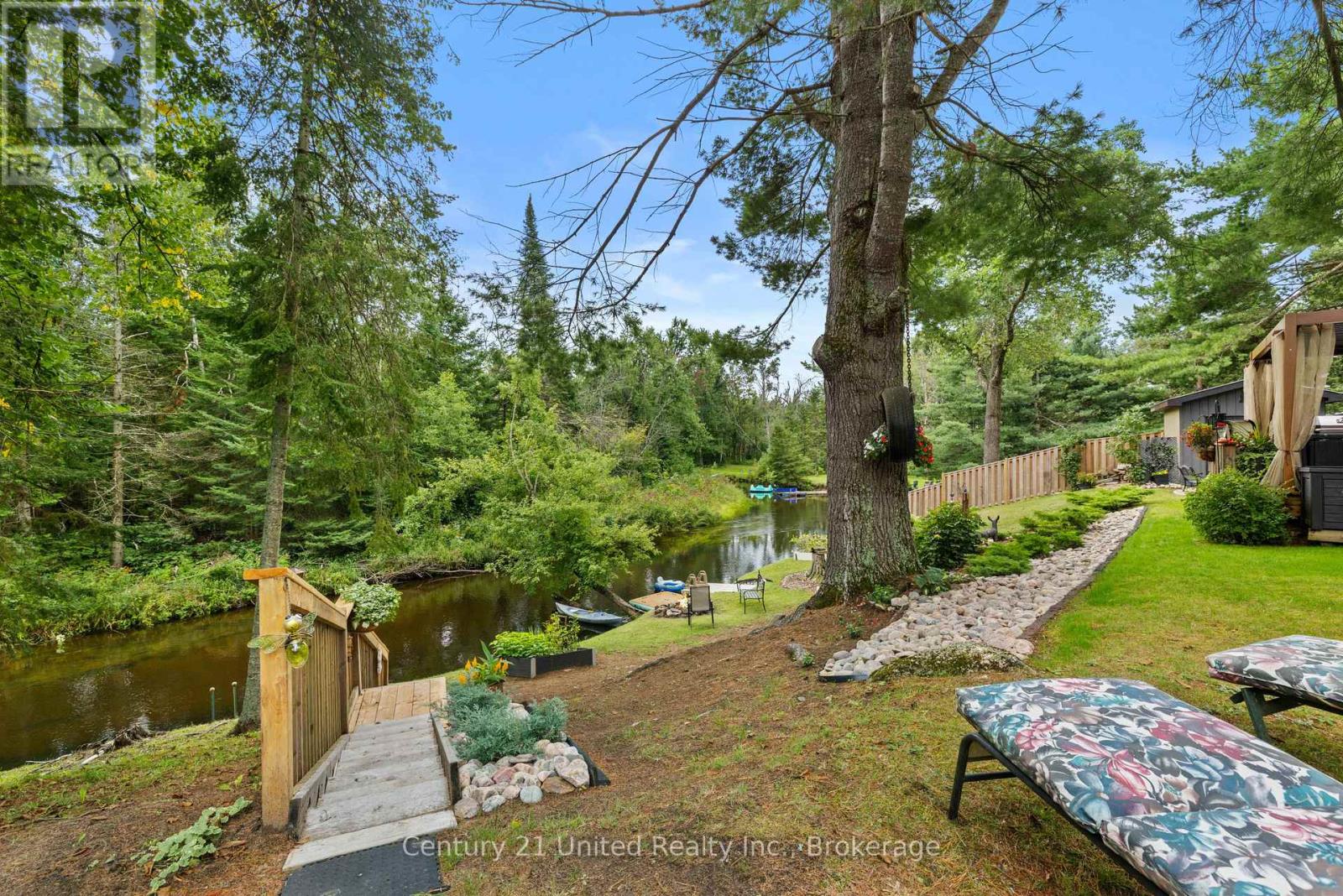 9545 HWY 28 - Image 31