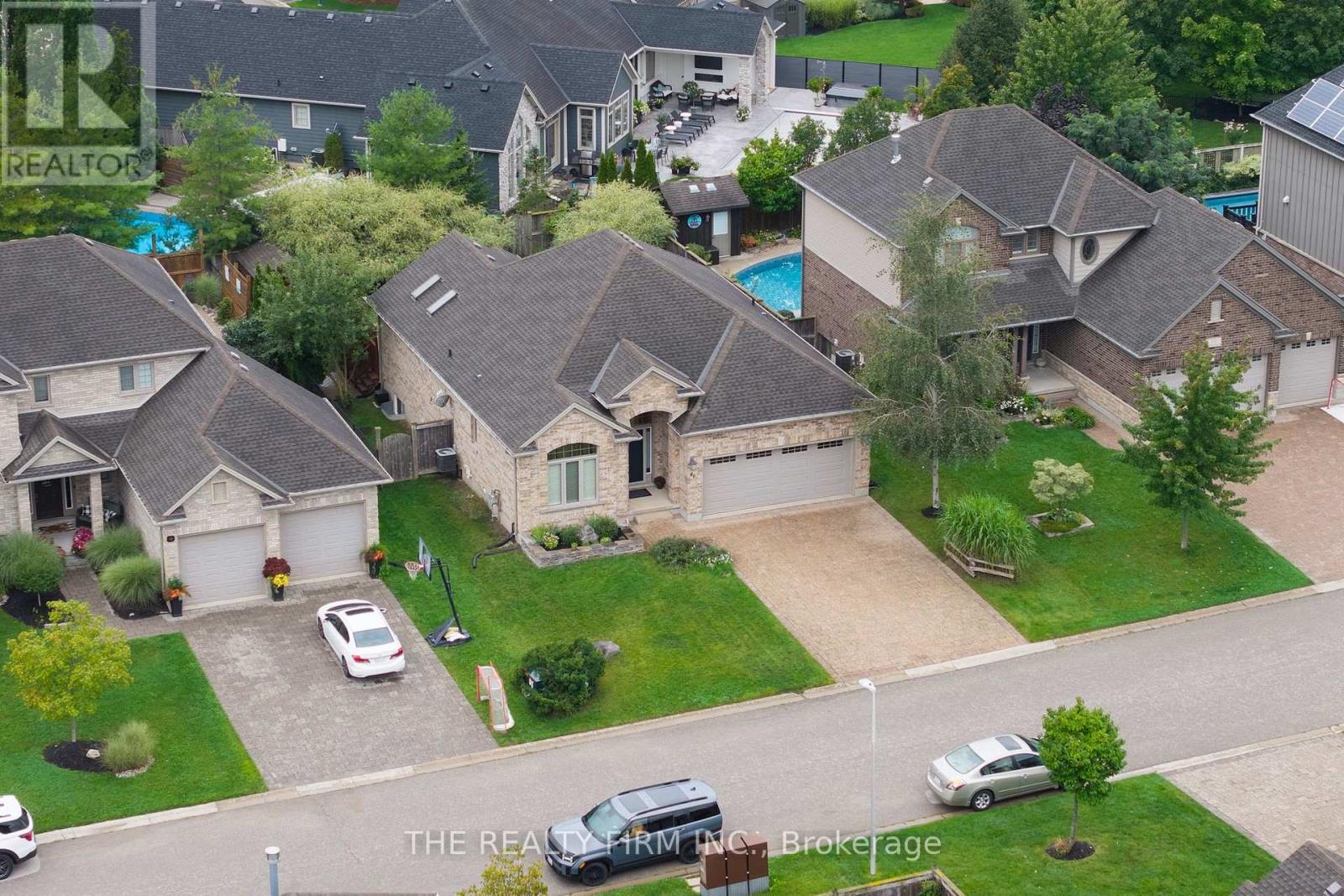 46 ASHWOOD CRESCENT - Image 39
