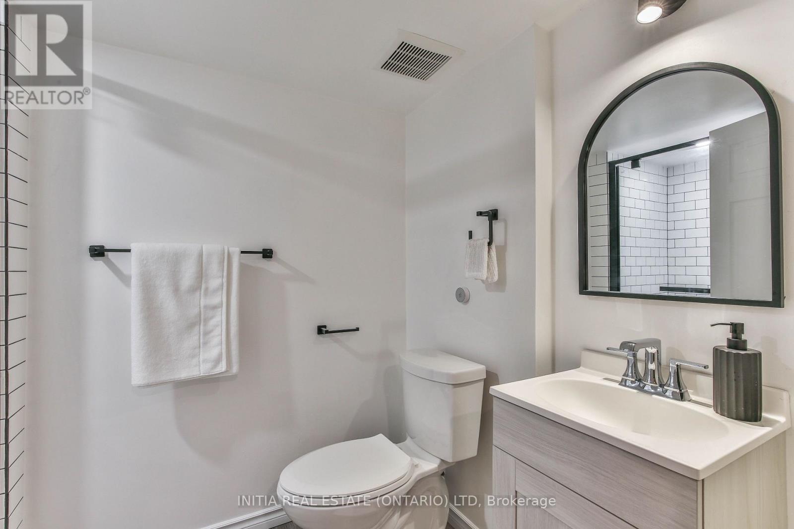 3209 TILBURY LANE - Image 41