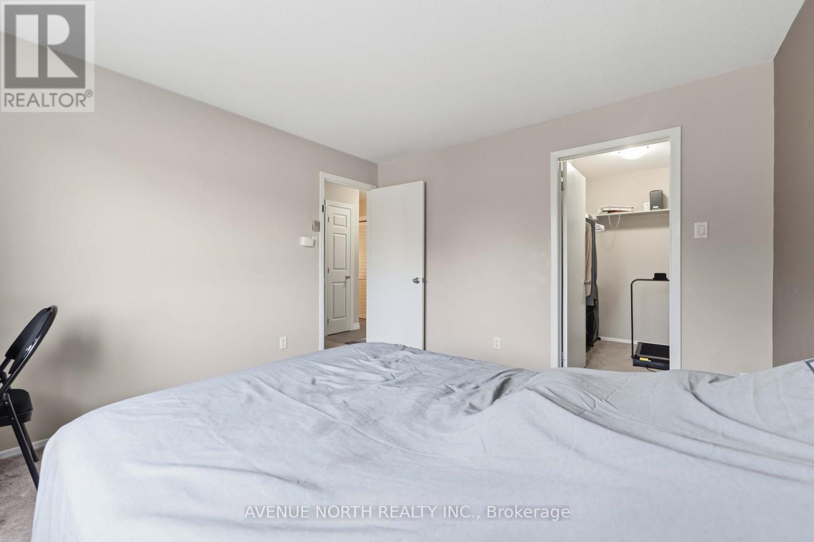 #210 212 VIEWMOUNT DRIVE - 23