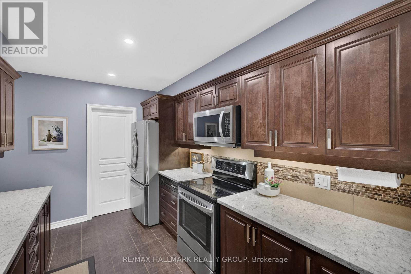3 Bed, 4 Bath House for Sale in Ottawa – 1005 MARCONI AVENUE, Ottawa – MLS# X13752520 - Image 14