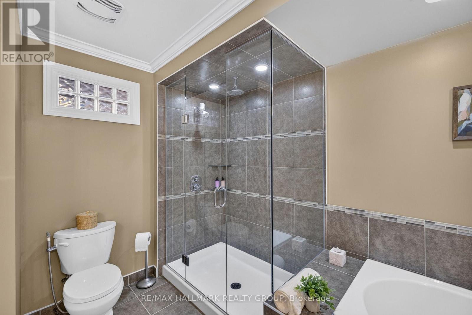 3 Bed, 4 Bath House for Sale in Ottawa – 1005 MARCONI AVENUE, Ottawa – MLS# X13752520 - Image 27