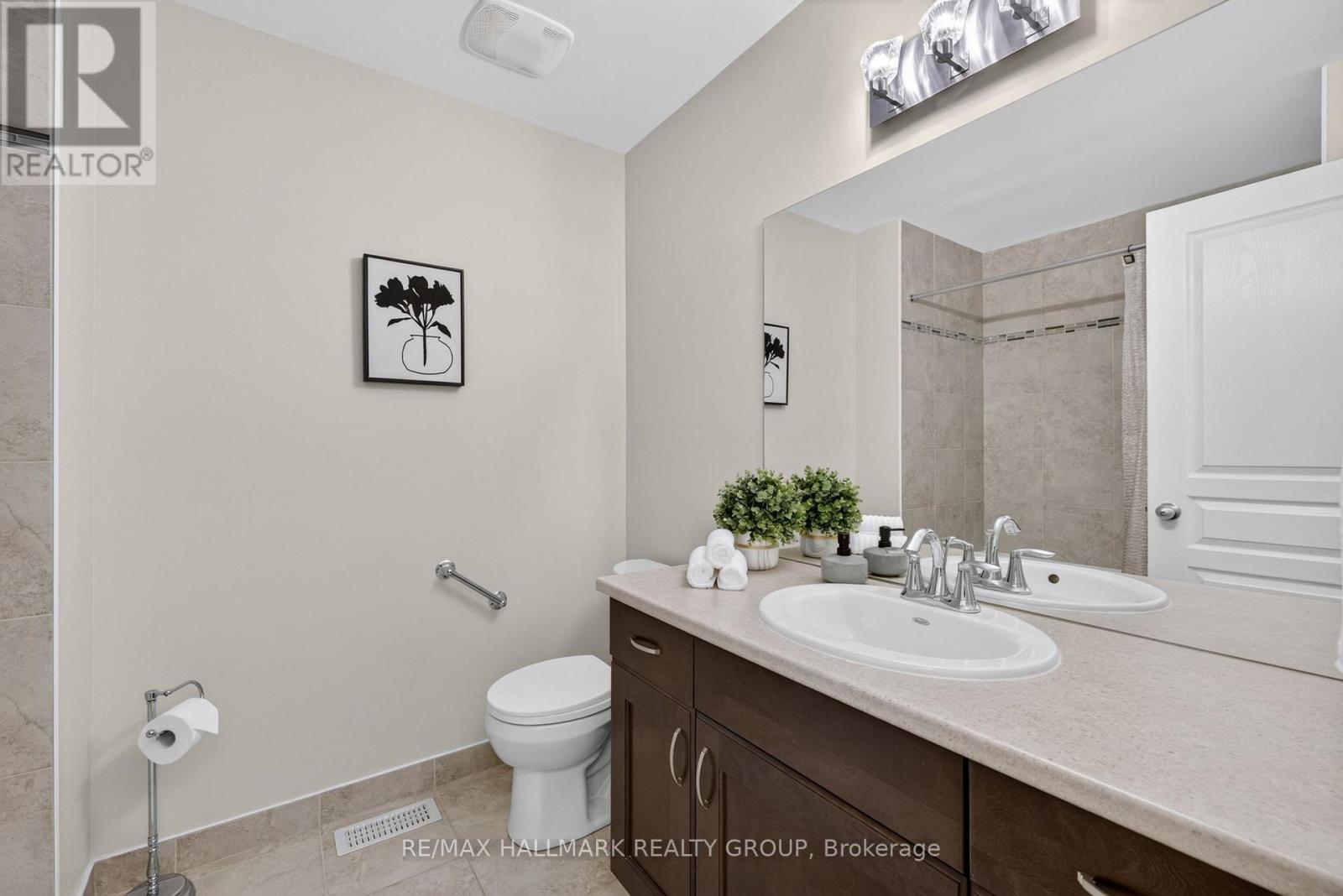3 Bed, 4 Bath House for Sale in Ottawa – 1005 MARCONI AVENUE, Ottawa – MLS# X13752520 - Image 33