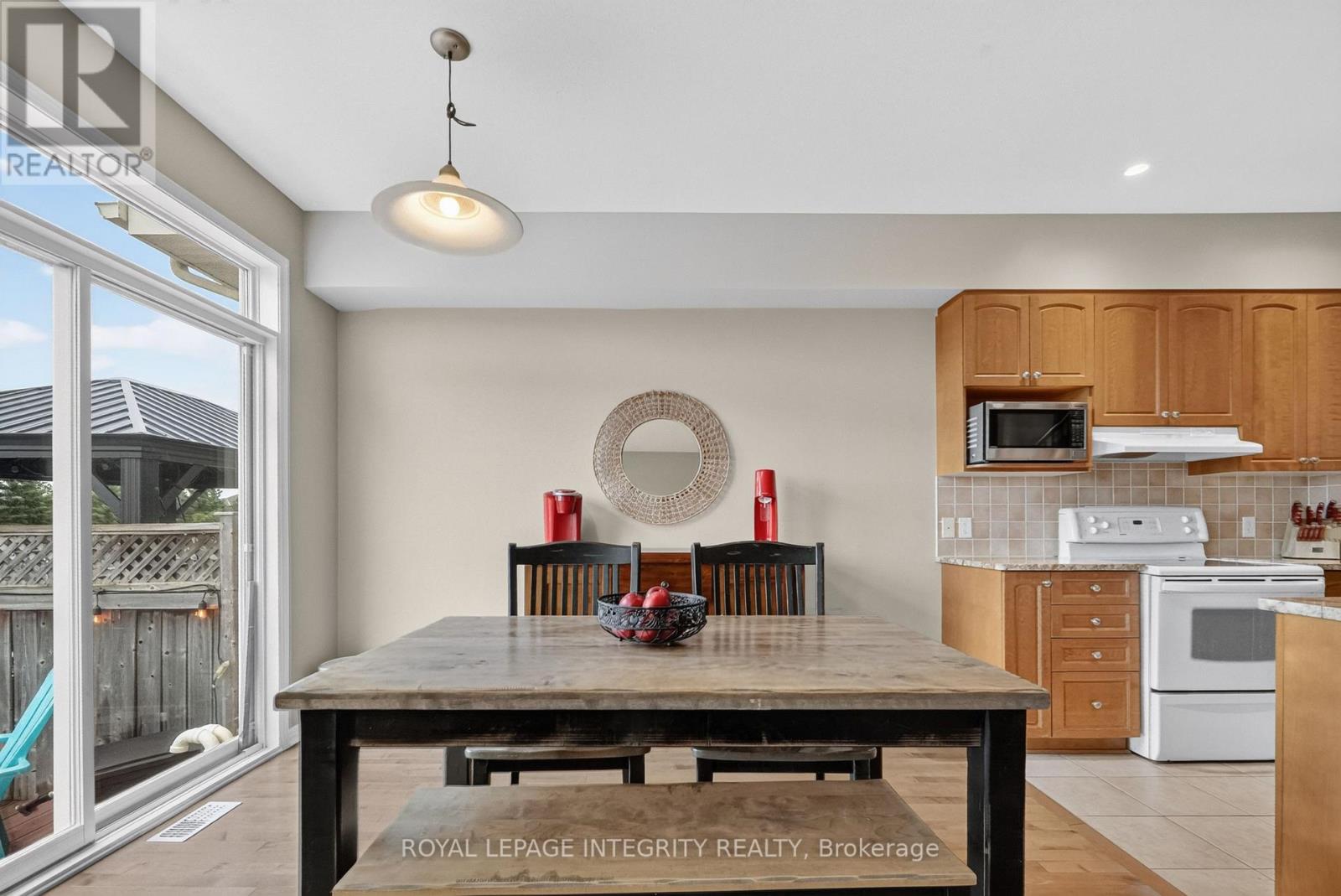 3 Bed, 3 Bath House for Sale in Ottawa – 1764 PLAINRIDGE CRESCENT, Ottawa – MLS# X13752550 - Image 10