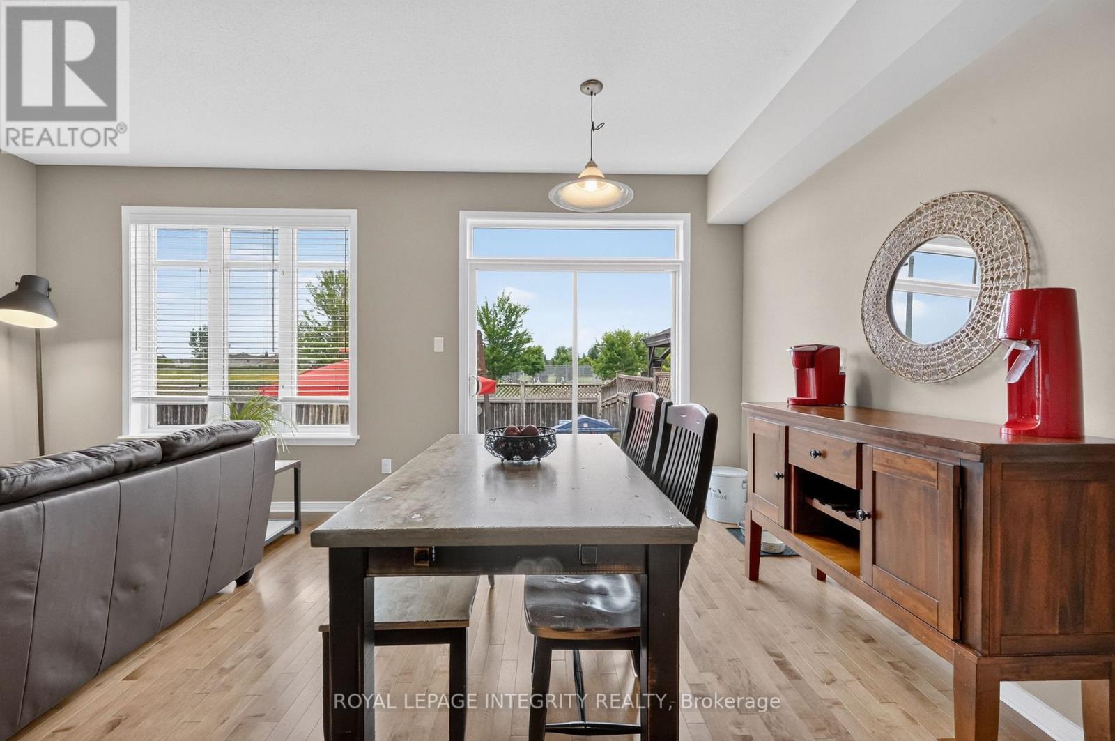 3 Bed, 3 Bath House for Sale in Ottawa – 1764 PLAINRIDGE CRESCENT, Ottawa – MLS# X13752550 - Image 11