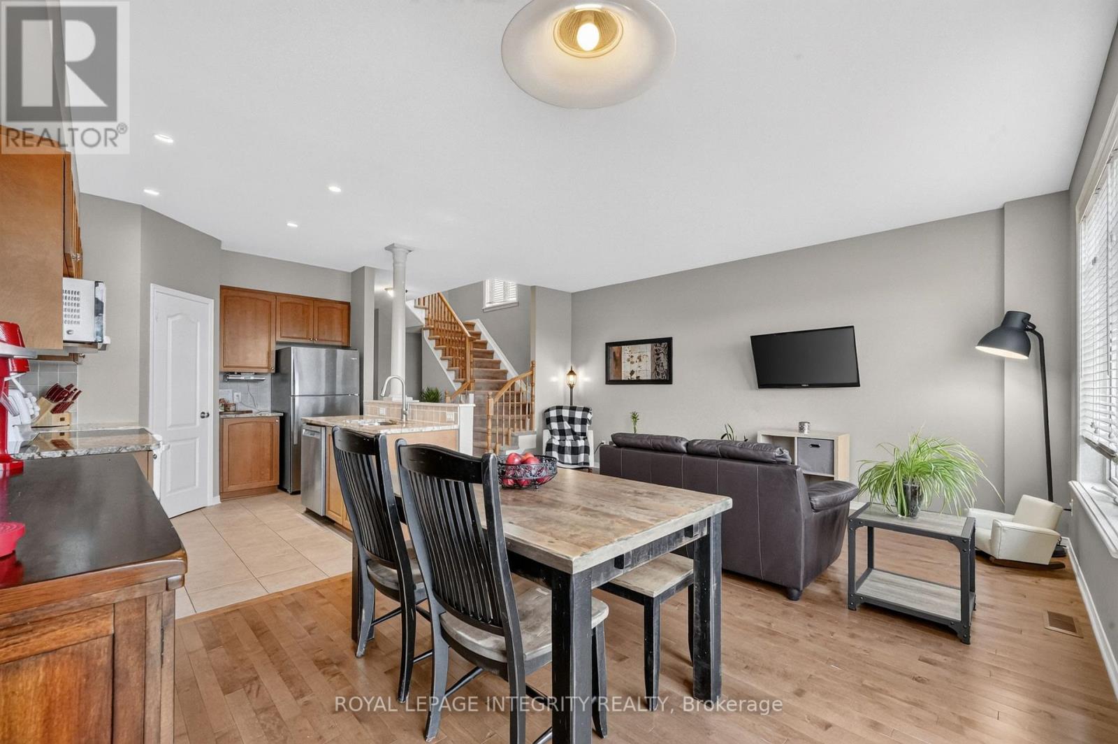 3 Bed, 3 Bath House for Sale in Ottawa – 1764 PLAINRIDGE CRESCENT, Ottawa – MLS# X13752550 - Image 12