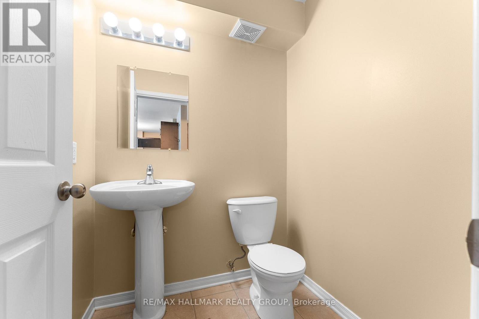 #401 646 CUMMINGS AVENUE - 35