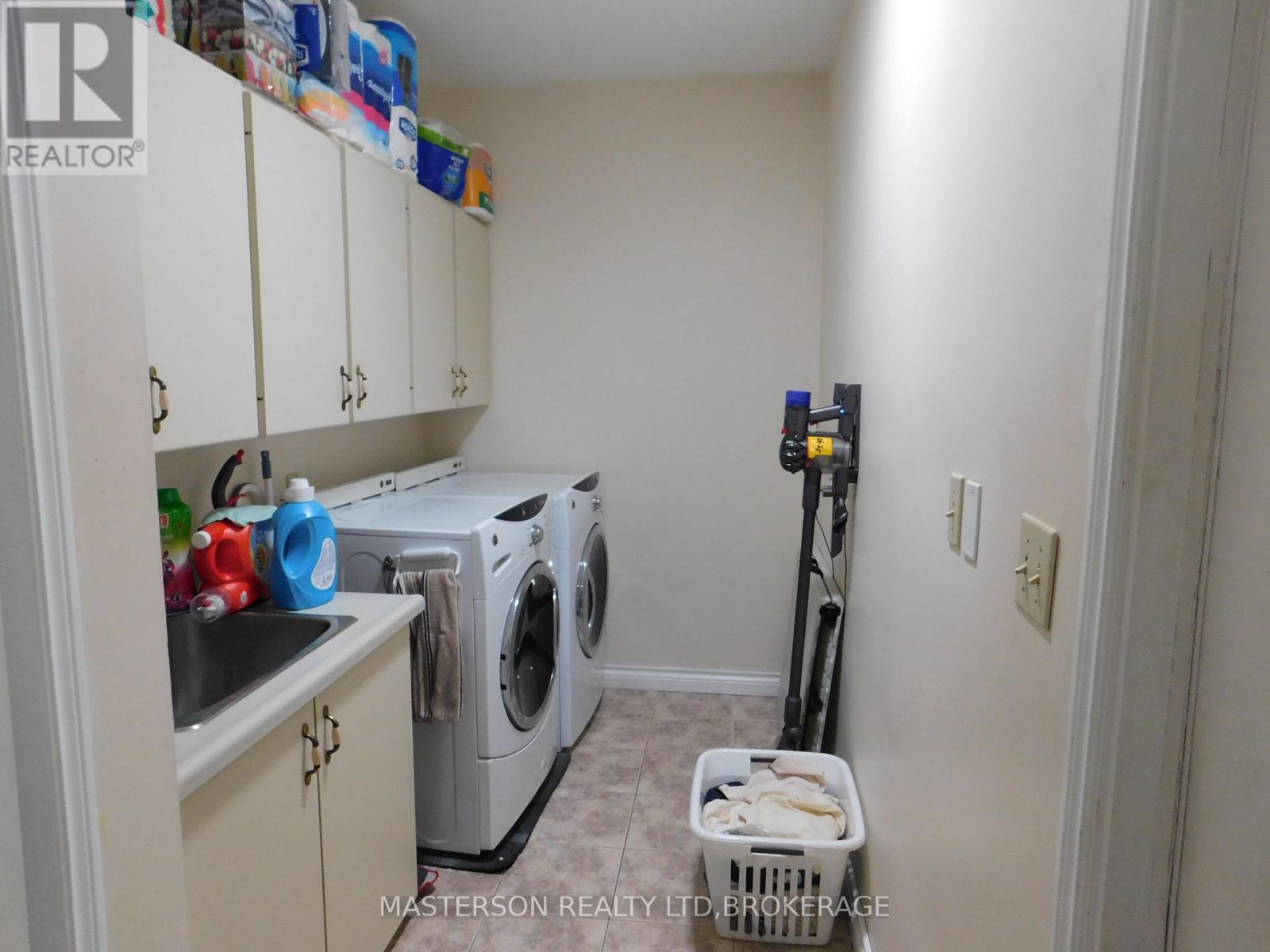 6408 GALAXY DRIVE - 16