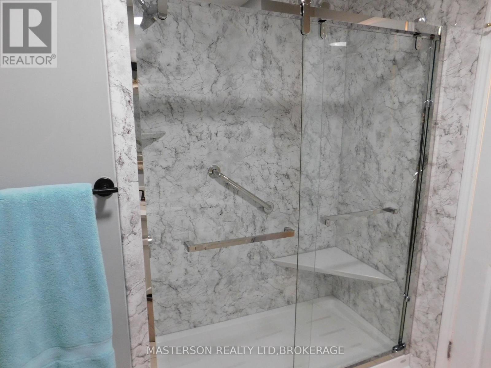 6408 GALAXY DRIVE - Image 24
