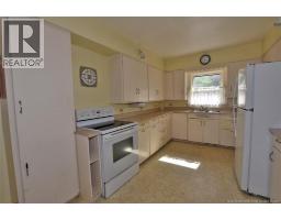 242 Highland Avenue, photo 17