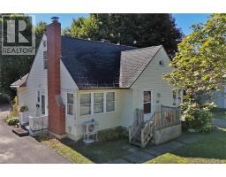 242 Highland Avenue, photo 5