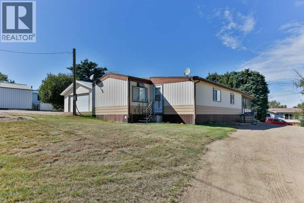 204 1 Street N - Image 22