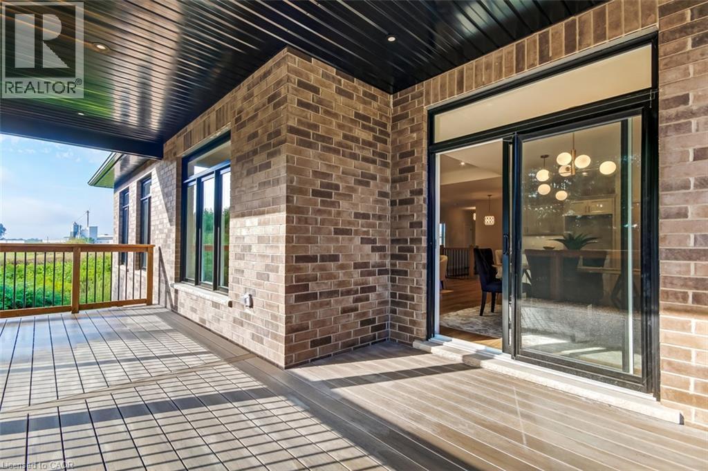 42 DUCHESS Drive - 22