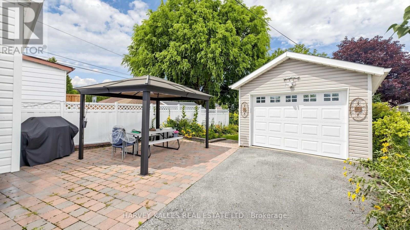 507 ATLAS AVENUE - 8