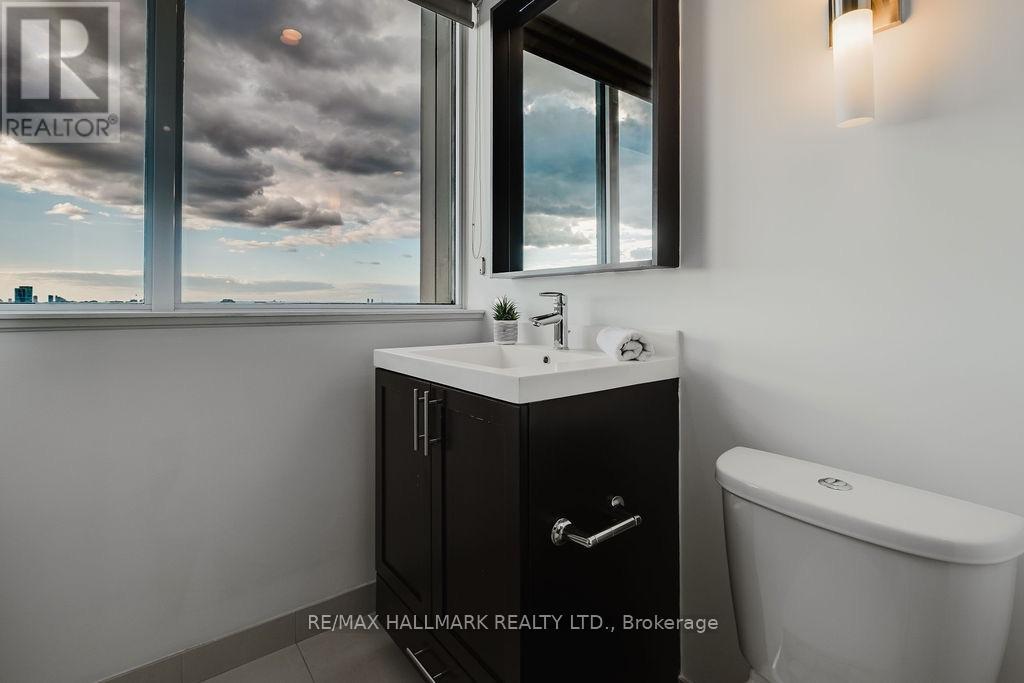 #1803 18 GRAYDON HALL DRIVE - Image 33