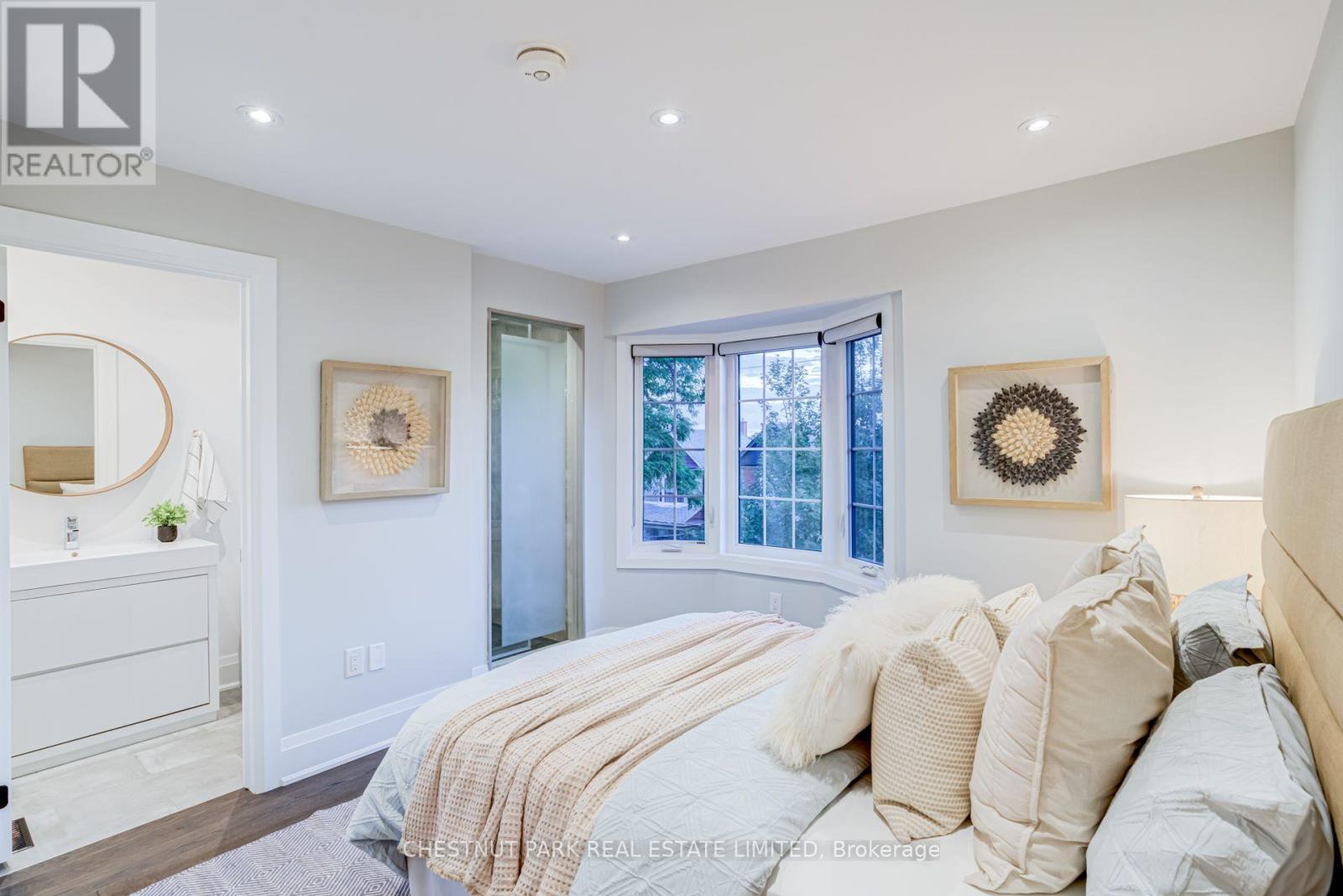 209 ATLAS AVENUE - 17