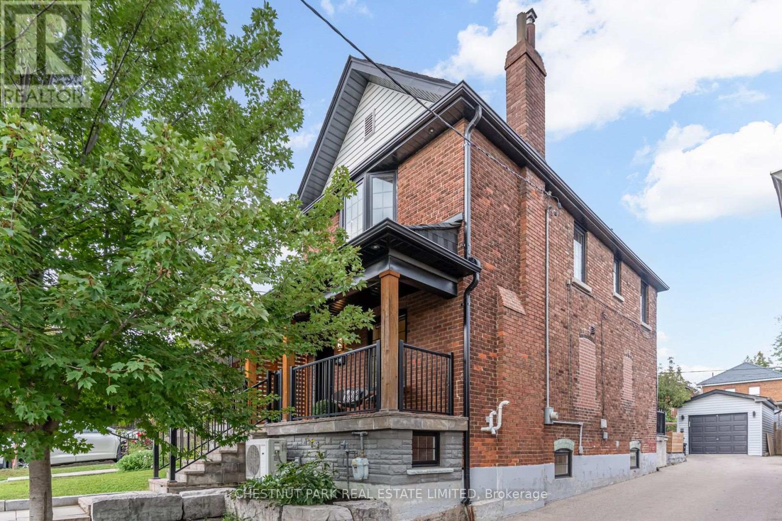 209 ATLAS AVENUE - 2