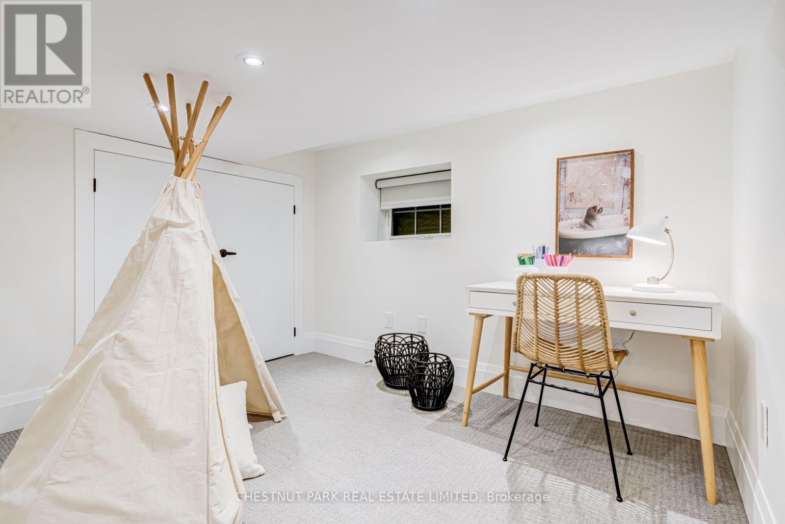 209 ATLAS AVENUE - 26