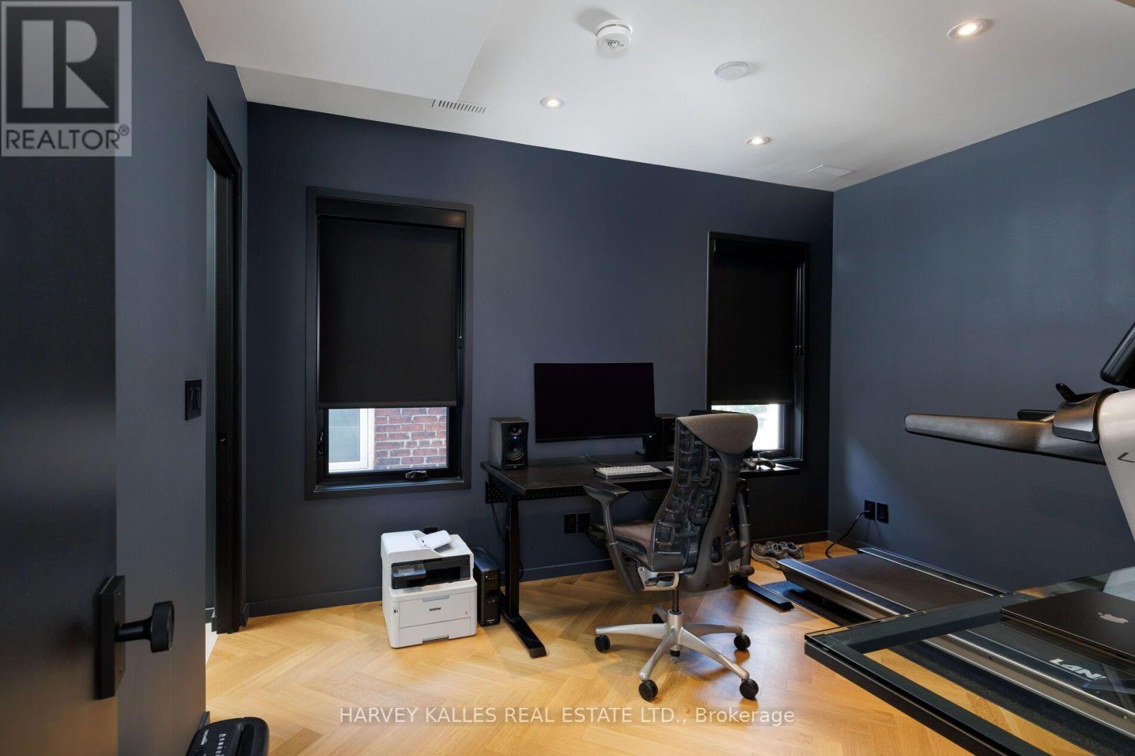 22 FOXLEY STREET - Image 30