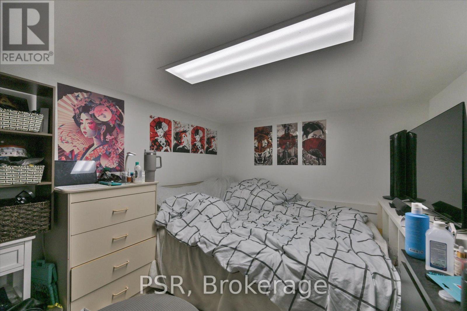 64 GLADSTONE AVENUE - Image 38