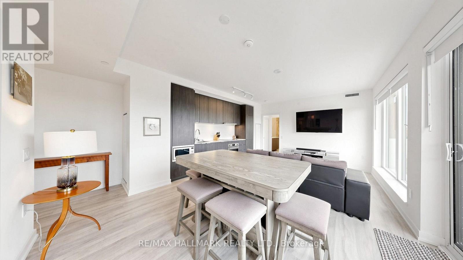 #N423 7 GOLDEN LION HEIGHTS - 10