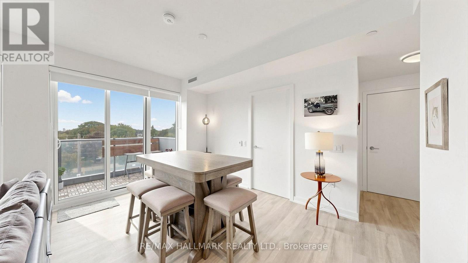 #N423 7 GOLDEN LION HEIGHTS - 9