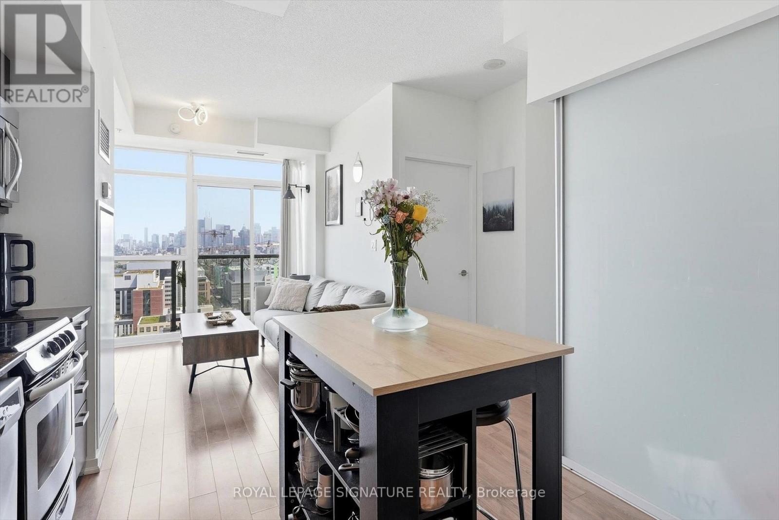 #PH02 68 ABELL STREET - 6