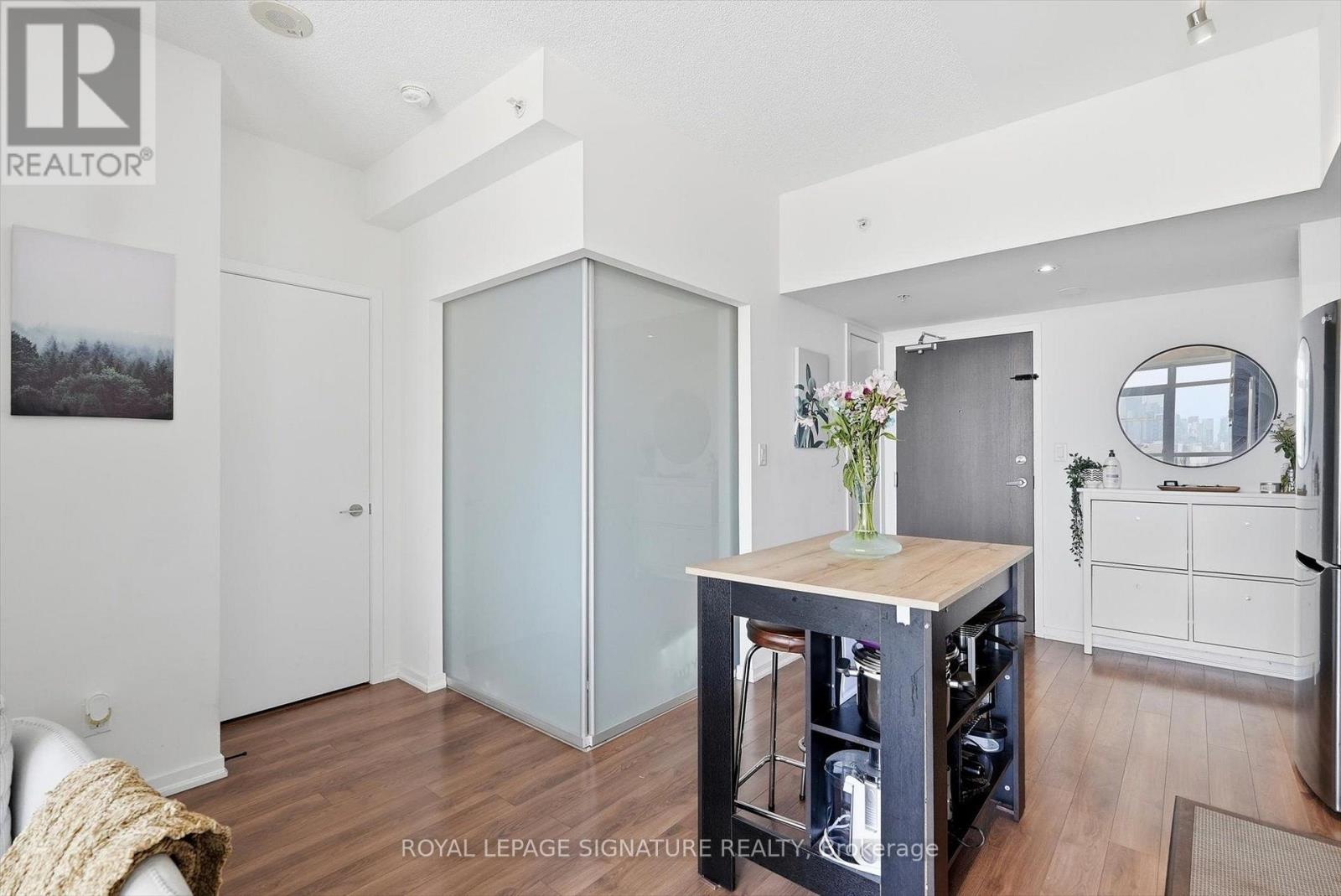 #PH02 68 ABELL STREET - 7