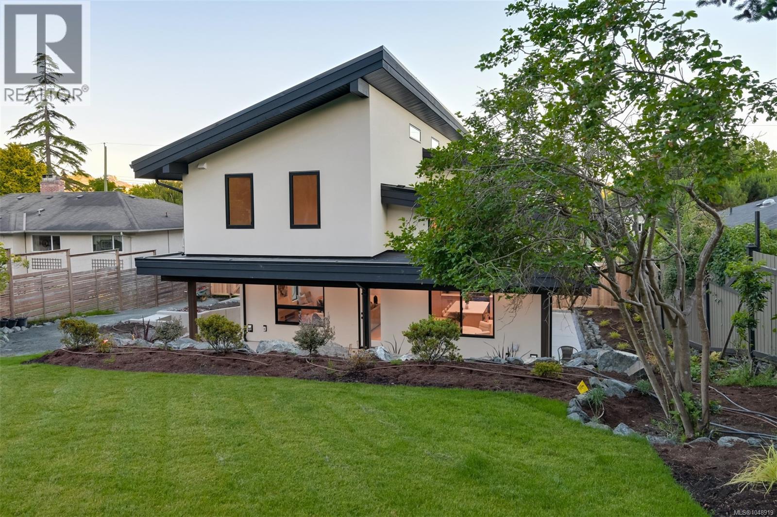 1624 Warren Gdns - Image 73