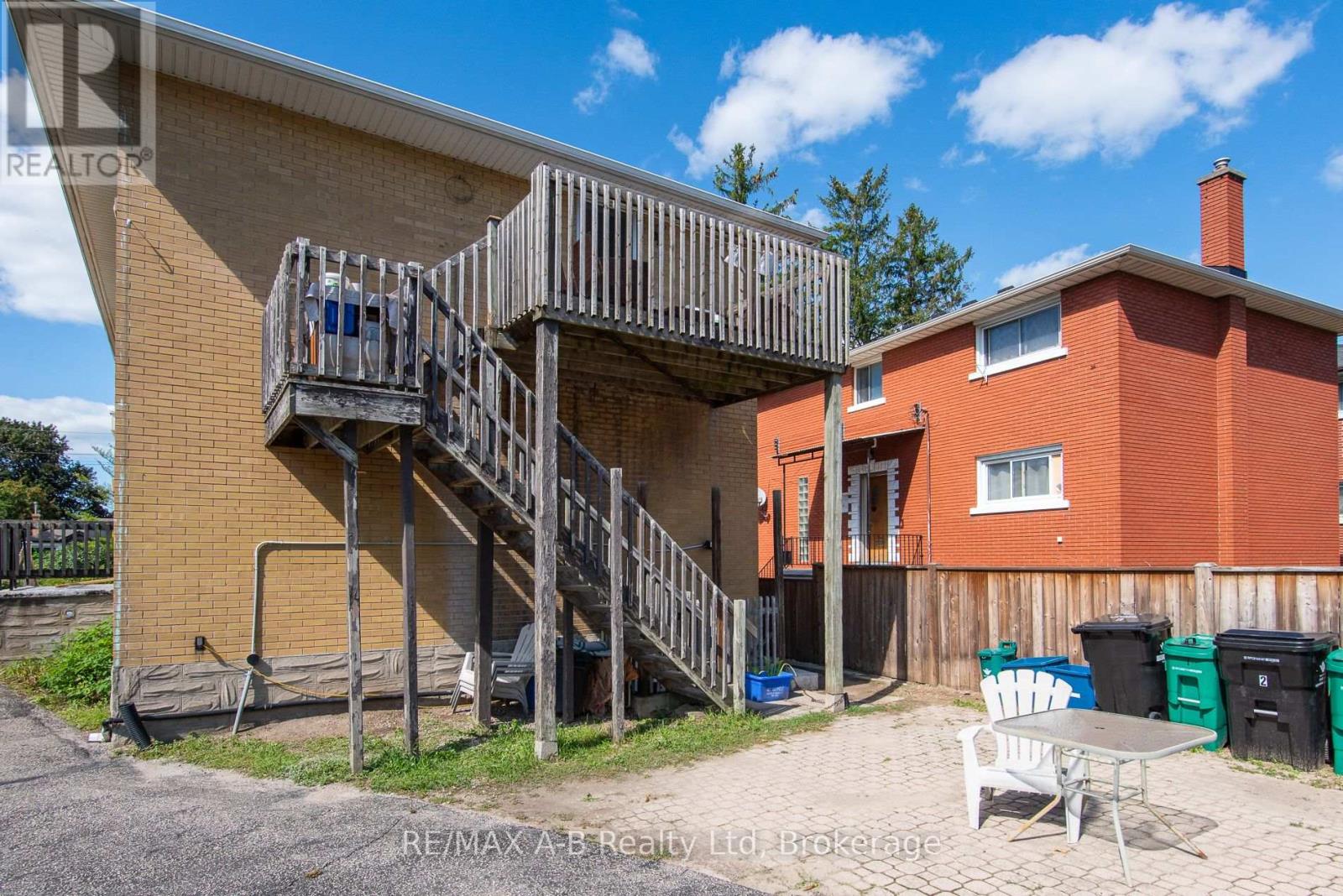 727 FREDERICK STREET, Kitchener — photo 8
