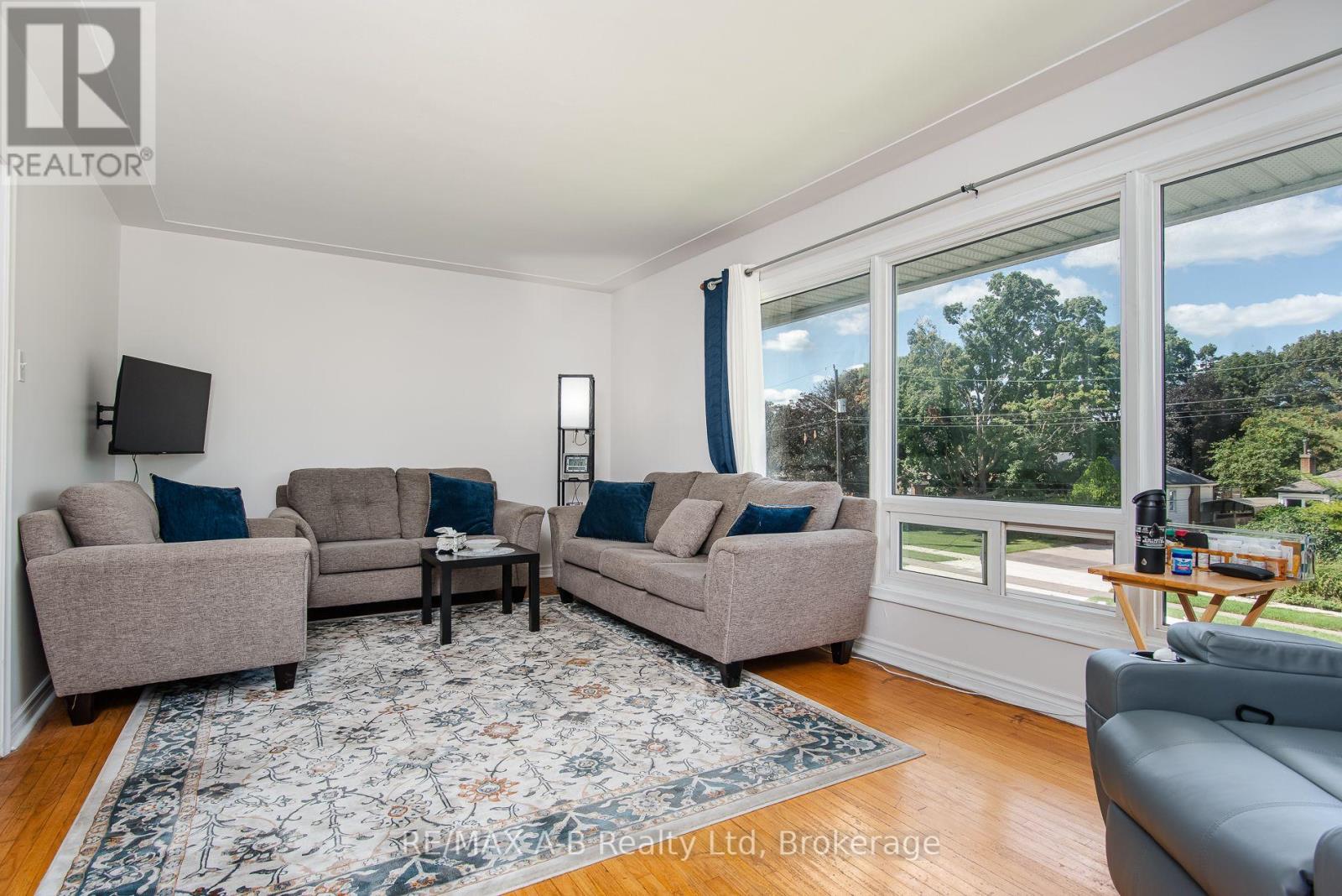 727 FREDERICK STREET, Kitchener — photo 9