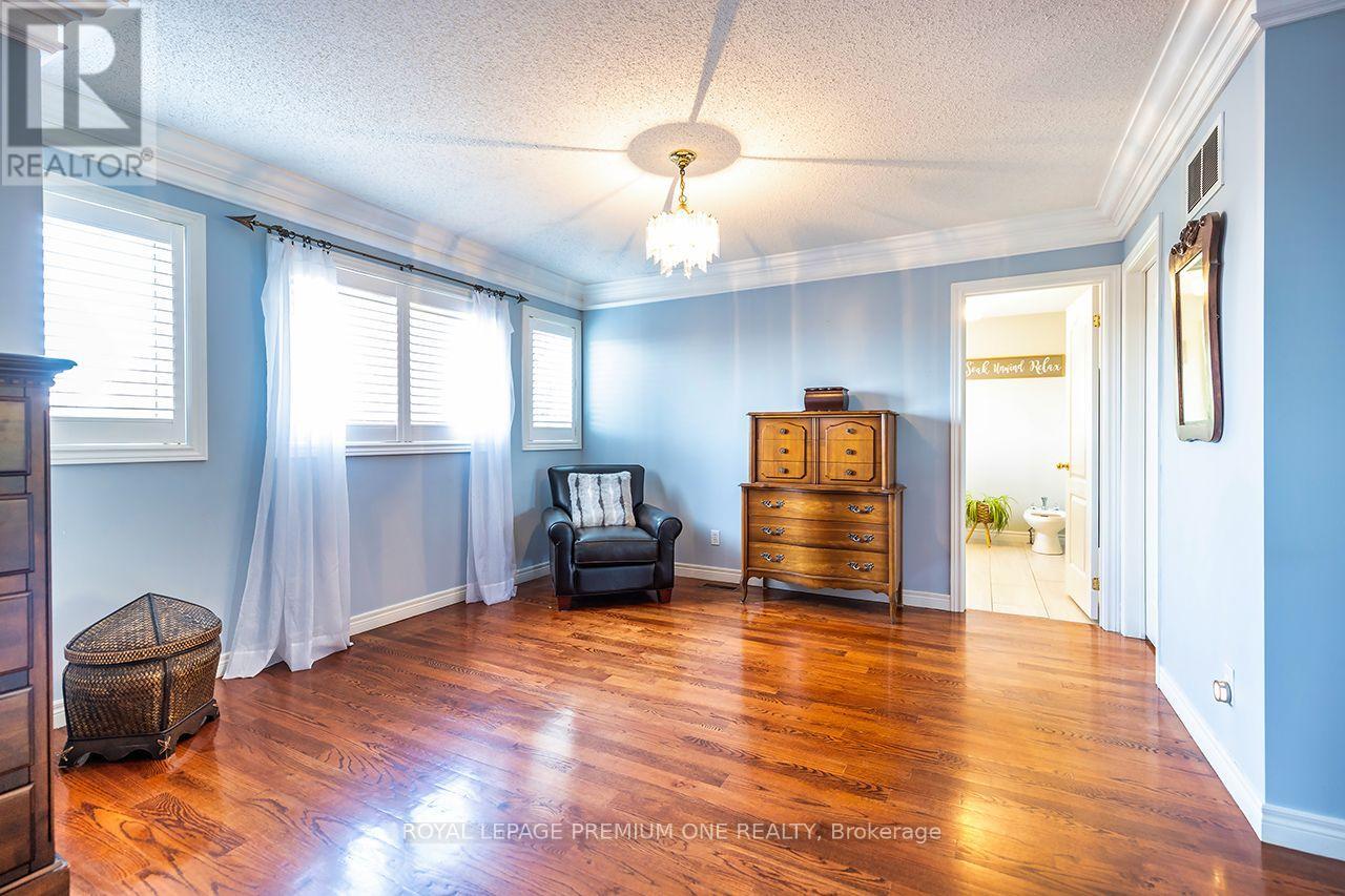 66 BRIDLEWOOD BOULEVARD - 28