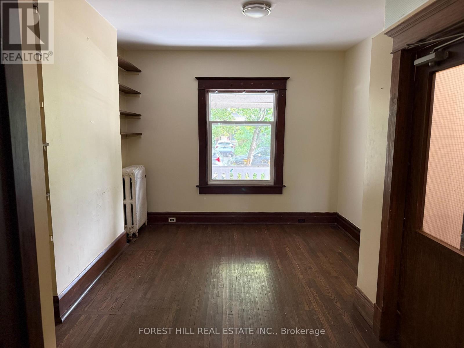 27 DIXON AVENUE - 2