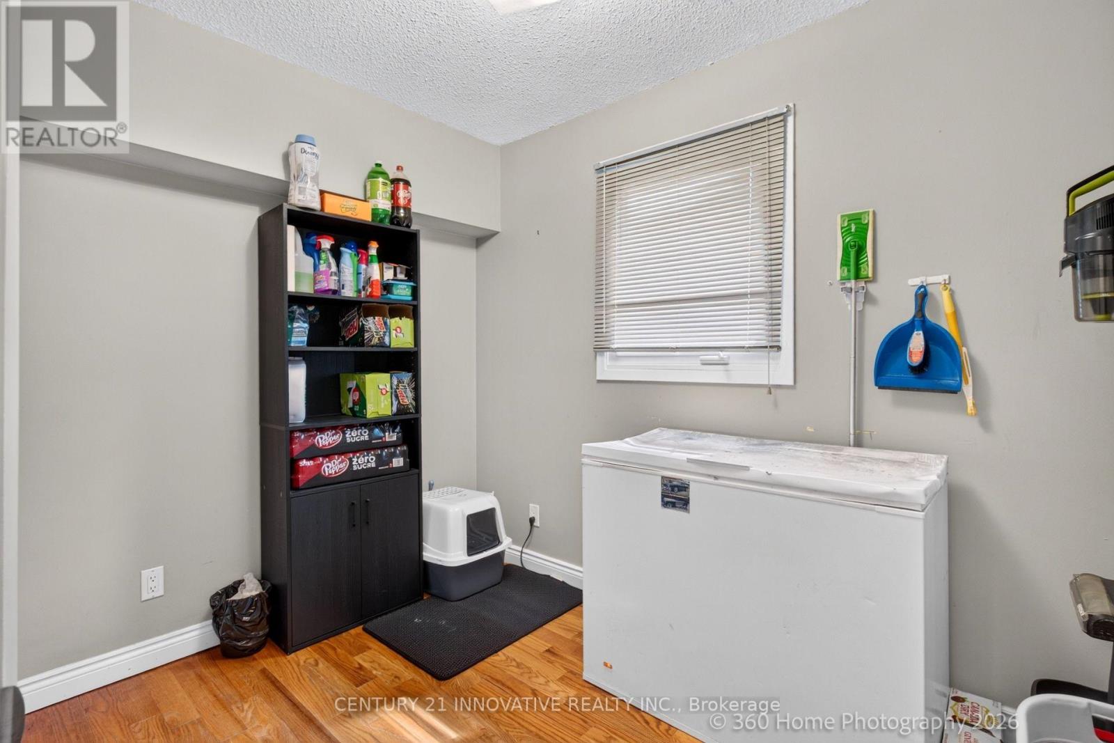 888 SOUTHGATE DRIVE - 8