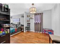 Bedroom 2 - 888 Southgate Drive, Oshawa, ON L1H7Z9 Photo 11