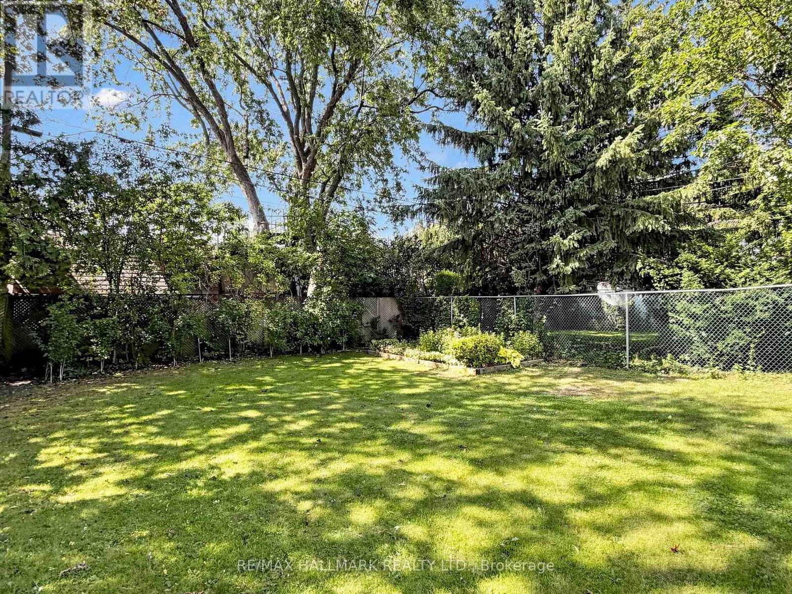 20 ELFREDA BOULEVARD - Image 31