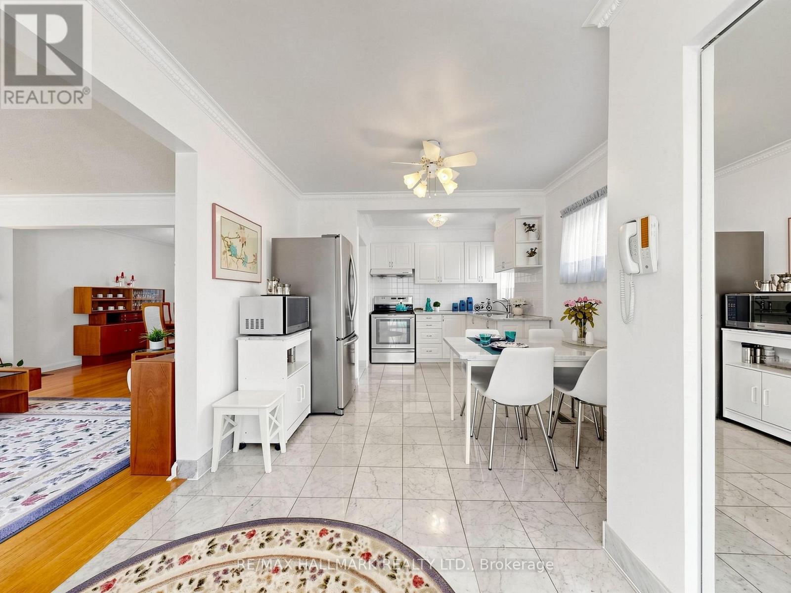 20 ELFREDA BOULEVARD - 6