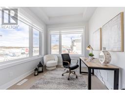 Office - 11 Godfrey Willis Drive, Markham, ON L6C3N2 Photo 6