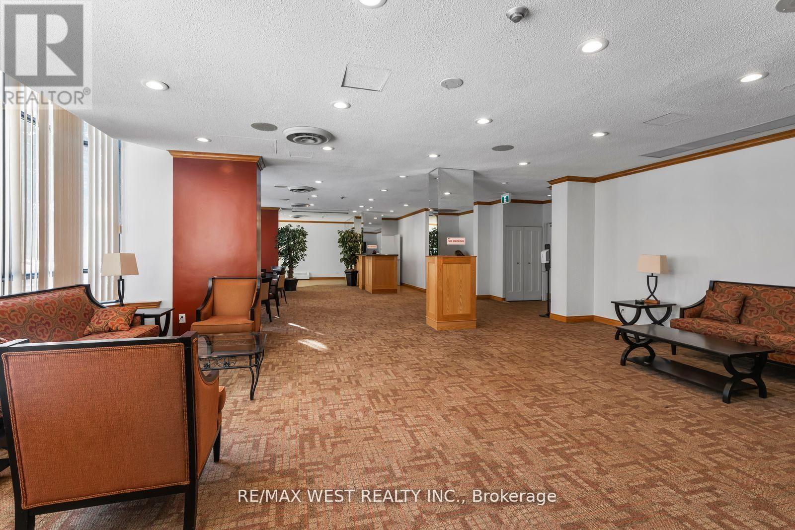 #502 100 OBSERVATORY LANE SE - Image 40