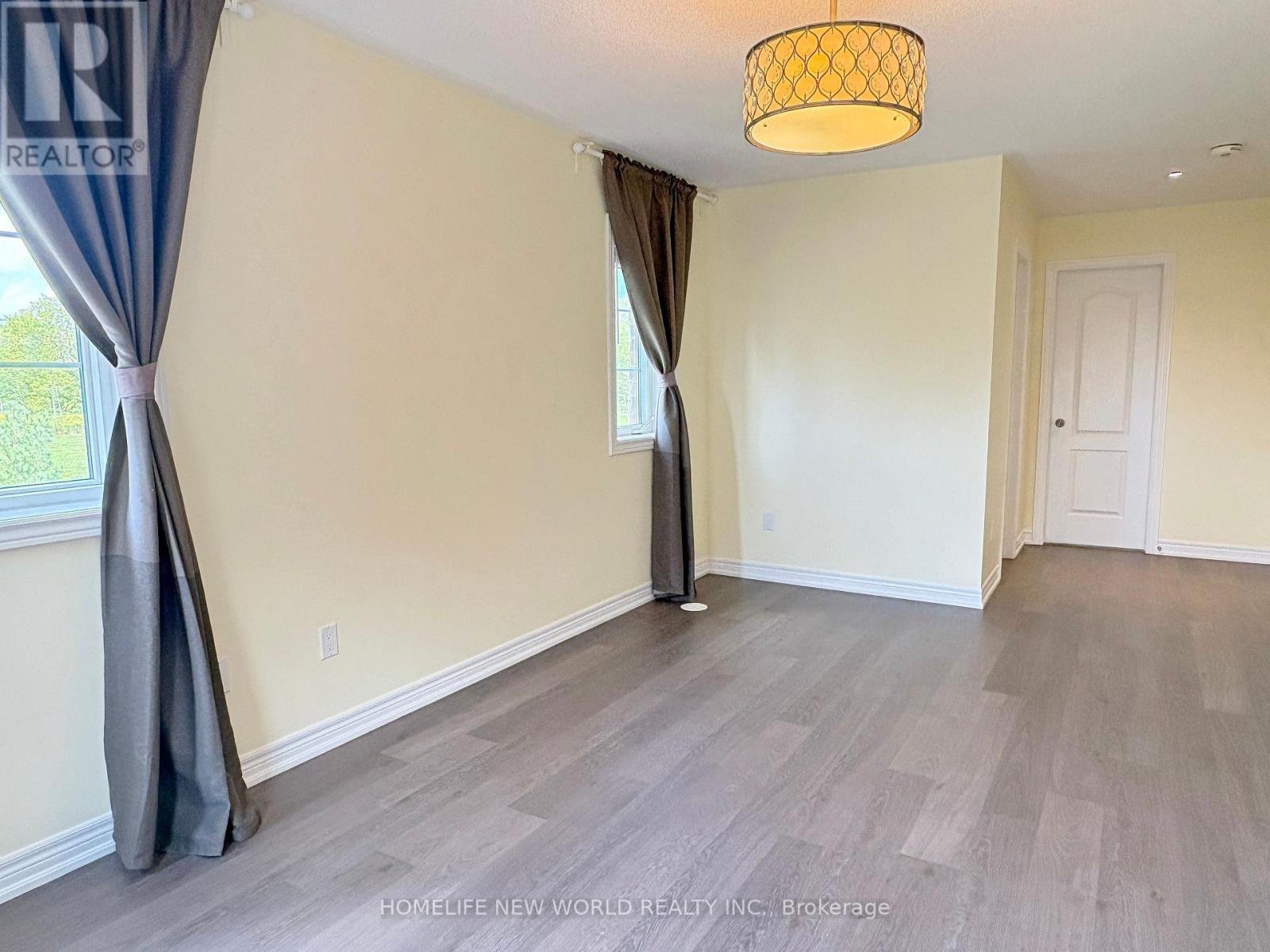 #50 26 ROY GROVE WAY - 10