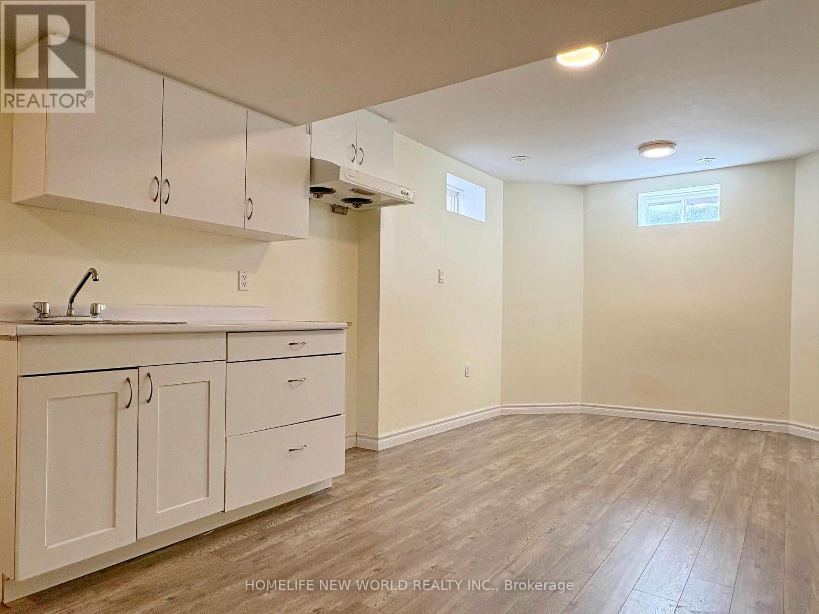#50 26 ROY GROVE WAY - 20