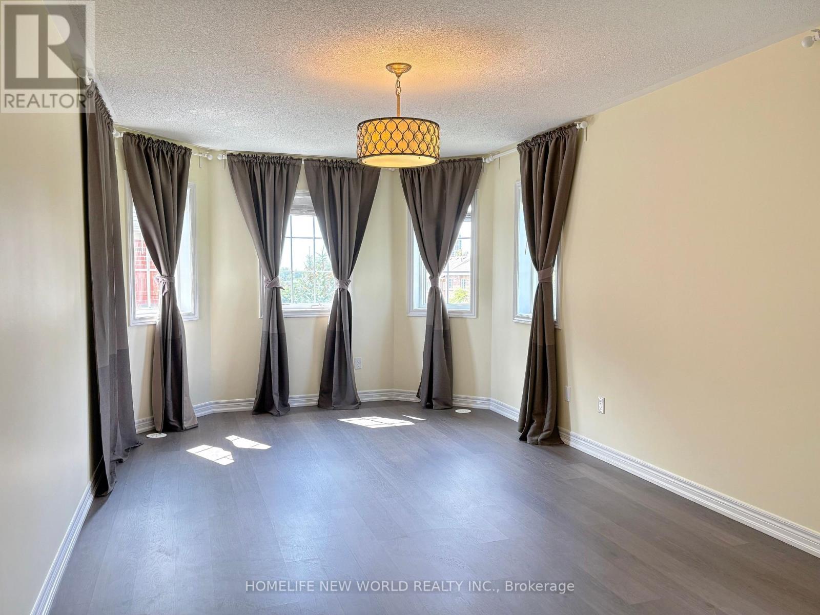 #50 26 ROY GROVE WAY - 9
